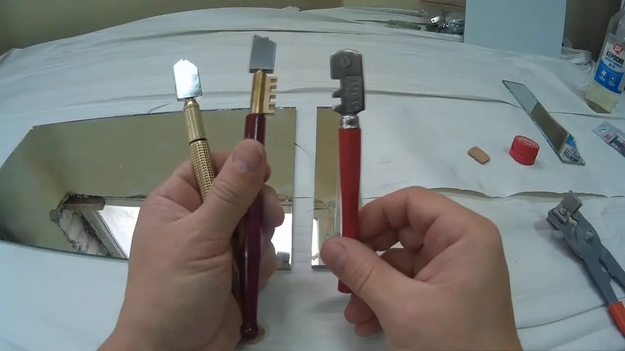 Какой выбрать стеклорез для резки стекла?